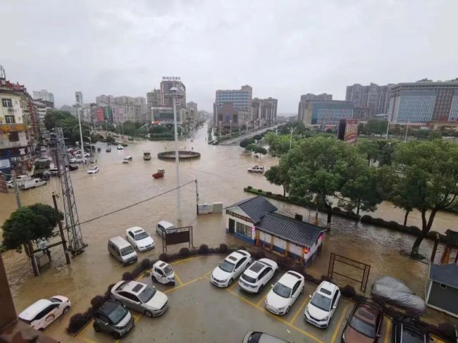 暴雨后的富川縣。譚山泉 攝（修圖）.jpg